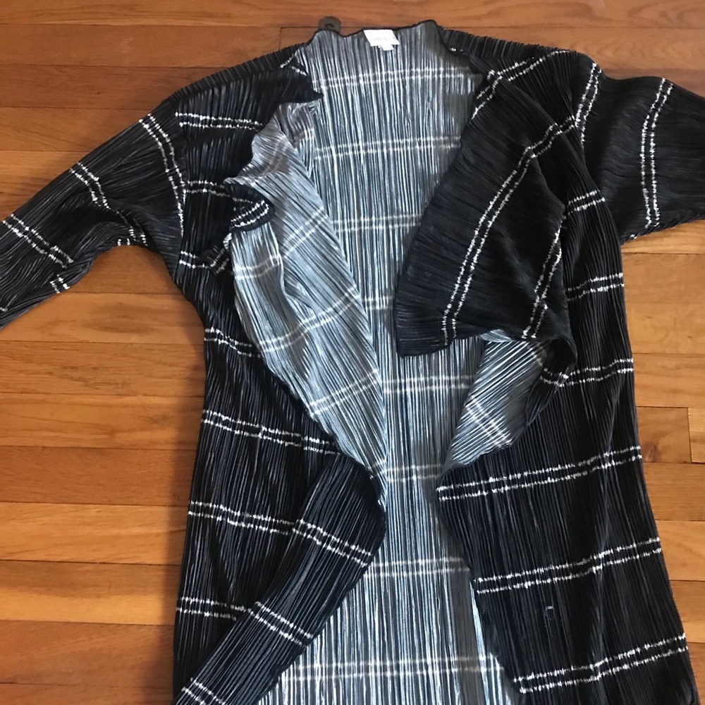 Lularoe Shirley Small